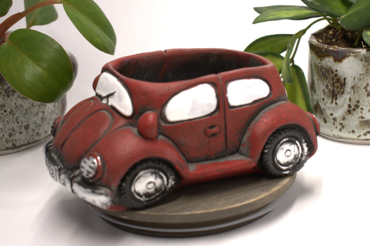 4" Volkswagen Beatle Inspired Succulent Pot (Cement)